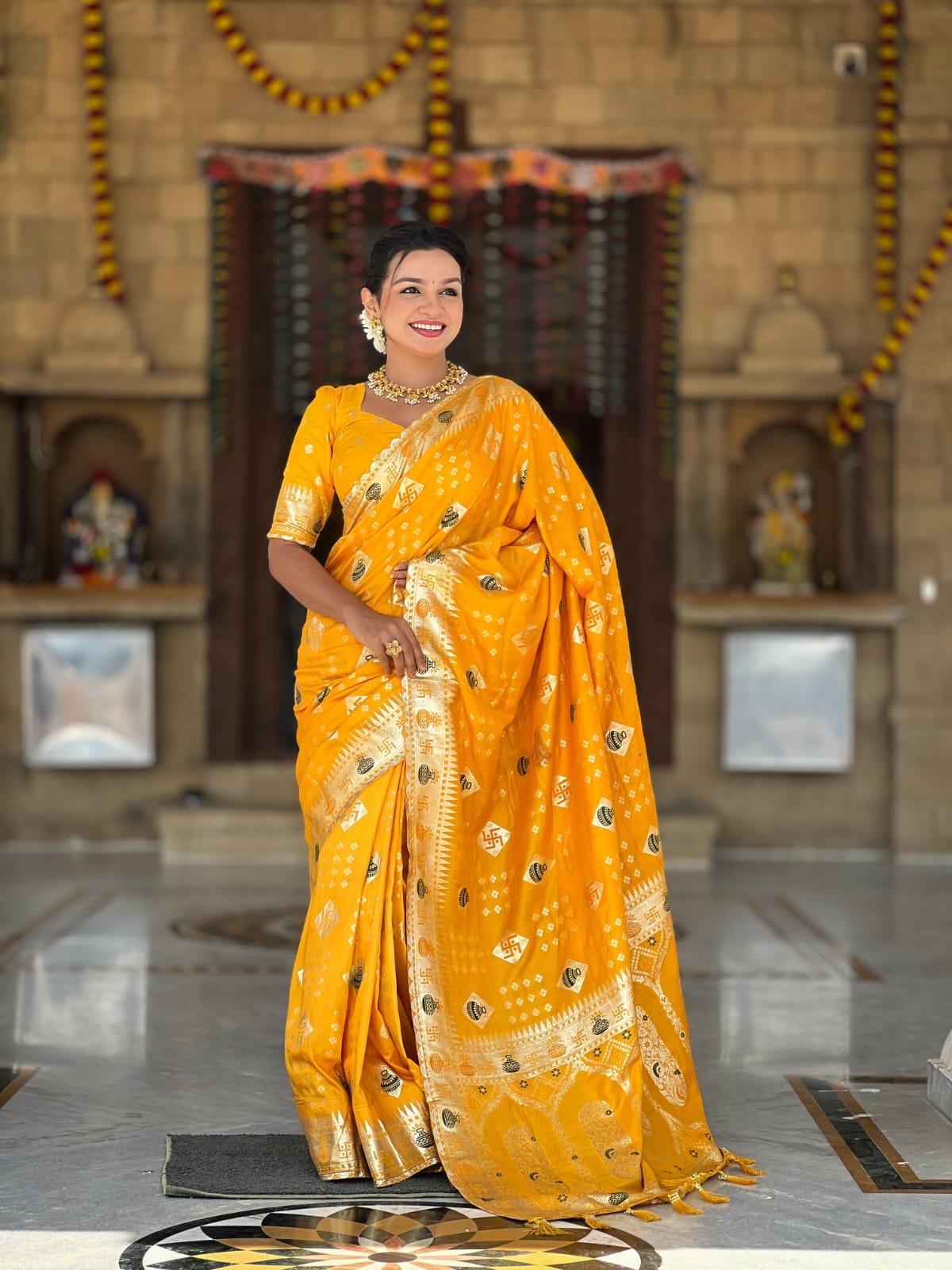 PURE DOLA BANARASI SAREE