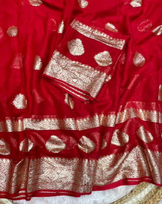 Viscose Saree
special Red colour New Trending Design*