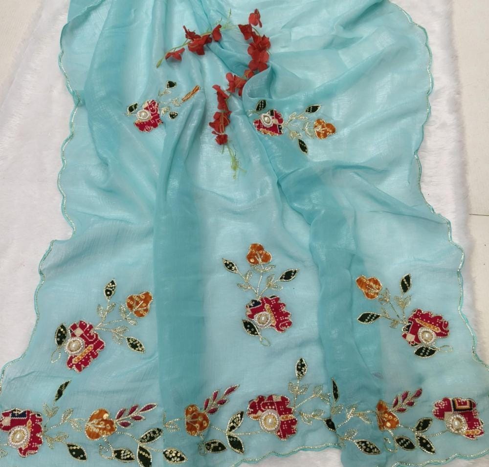 Women,s fandy chiffon  fancy saree