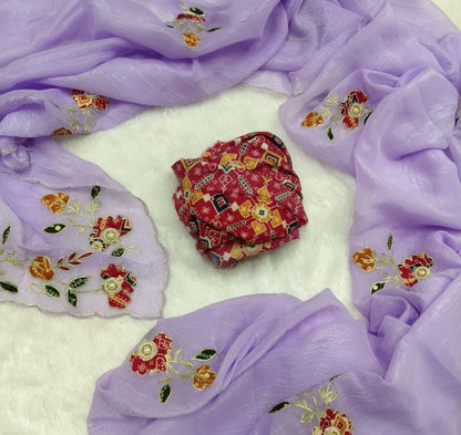 Women,s fandy chiffon  fancy saree