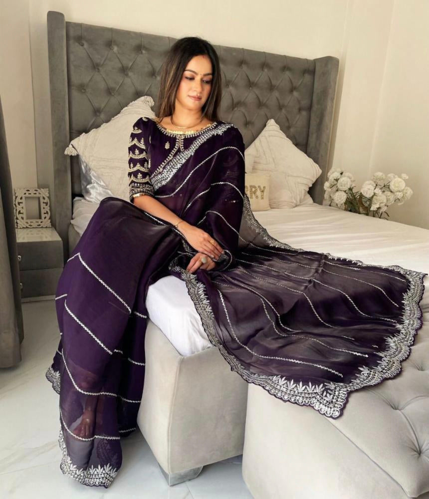 Duplicate Jimmy choo saree ( not  original )