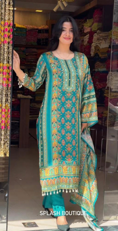 MASLIN suit set Handcrafted Embroidery and Digital Prints,